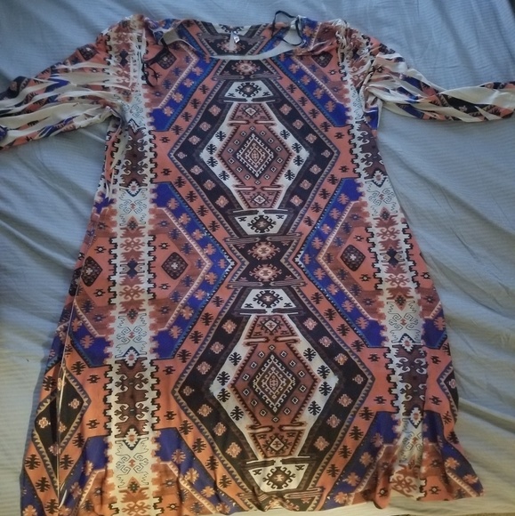 Aztec designed Dress - Picture 2 of 2